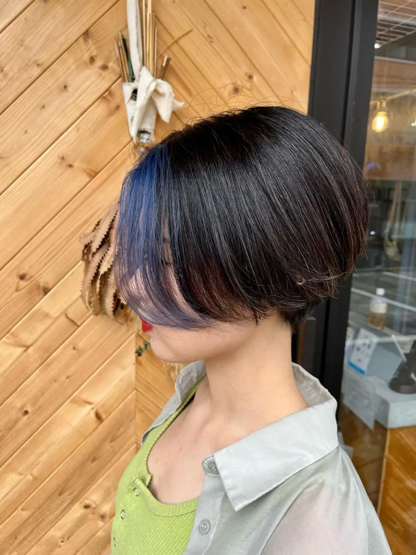 ショート ミストバング attrait Ryusukeのヘアスタイル