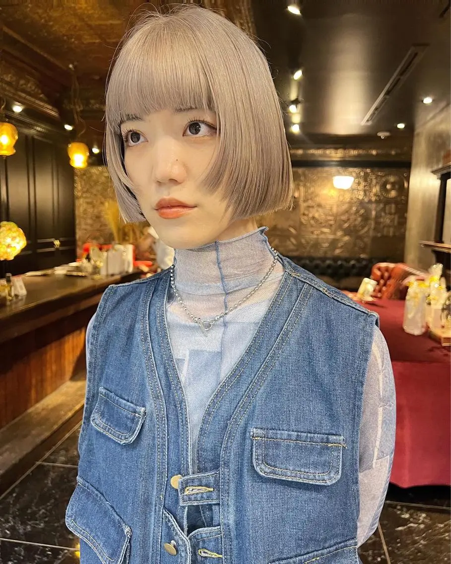 ミディアム カラー カット ヘアカラー 圧倒的デザイン力 店長🎨RENAのヘアスタイル