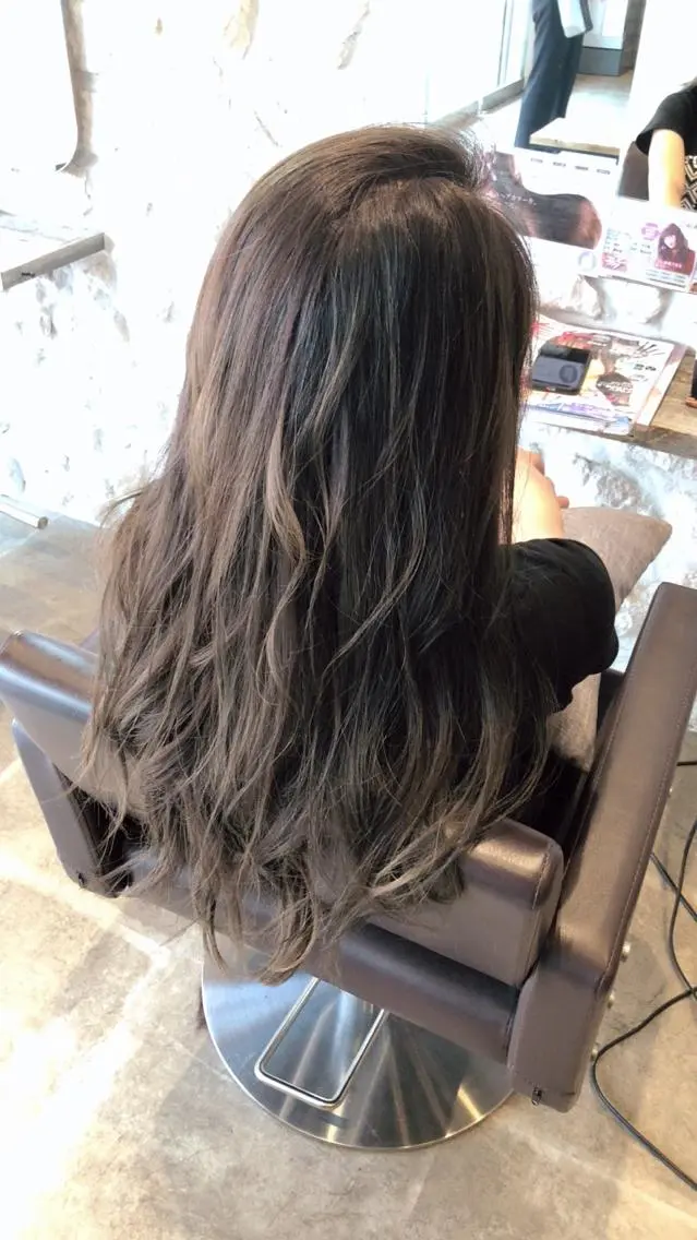 ロング カラー グラデーションカラー ハイライトカラー ハイライト 髪質改善.縮毛矯正 ×韓国ヘアyukiのヘアスタイル