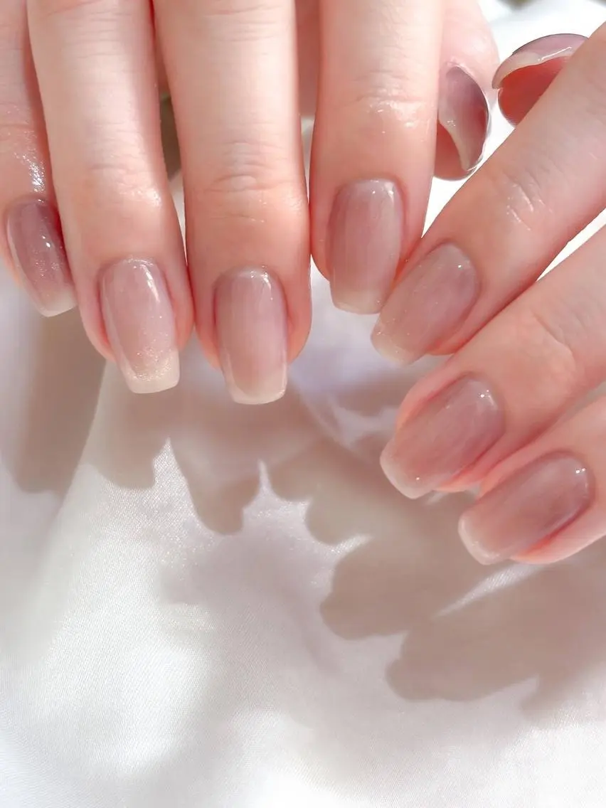 ネイル Lutena🖤 Katoのネイルデザイン
