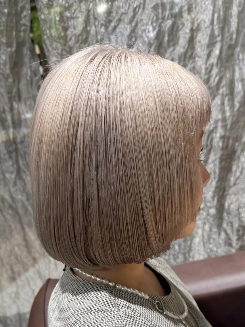 ショート スタッフ1 アシスタントのヘアスタイル