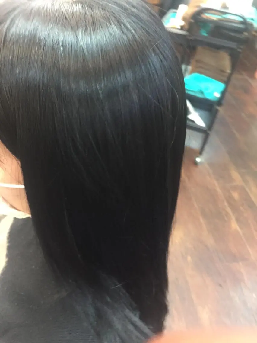 セミロング 桧山 真のヘアスタイル