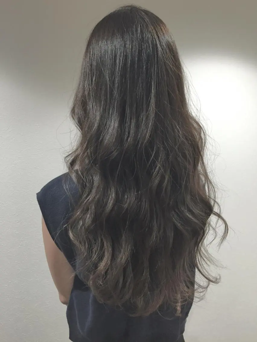 ロング Noe心斎橋 堀田 朋宏のヘアスタイル