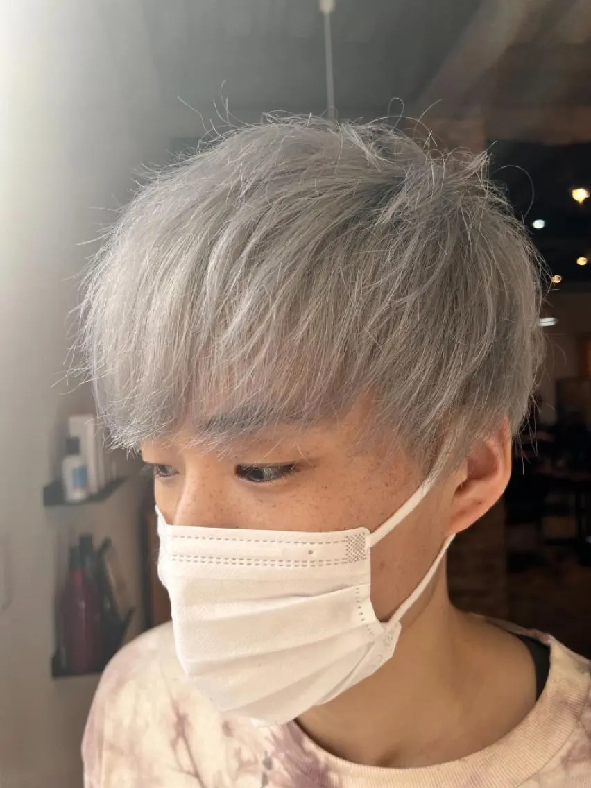ショート メンズ ヘアカラー&縮毛矯正 STAR☆RIVERのヘアスタイル