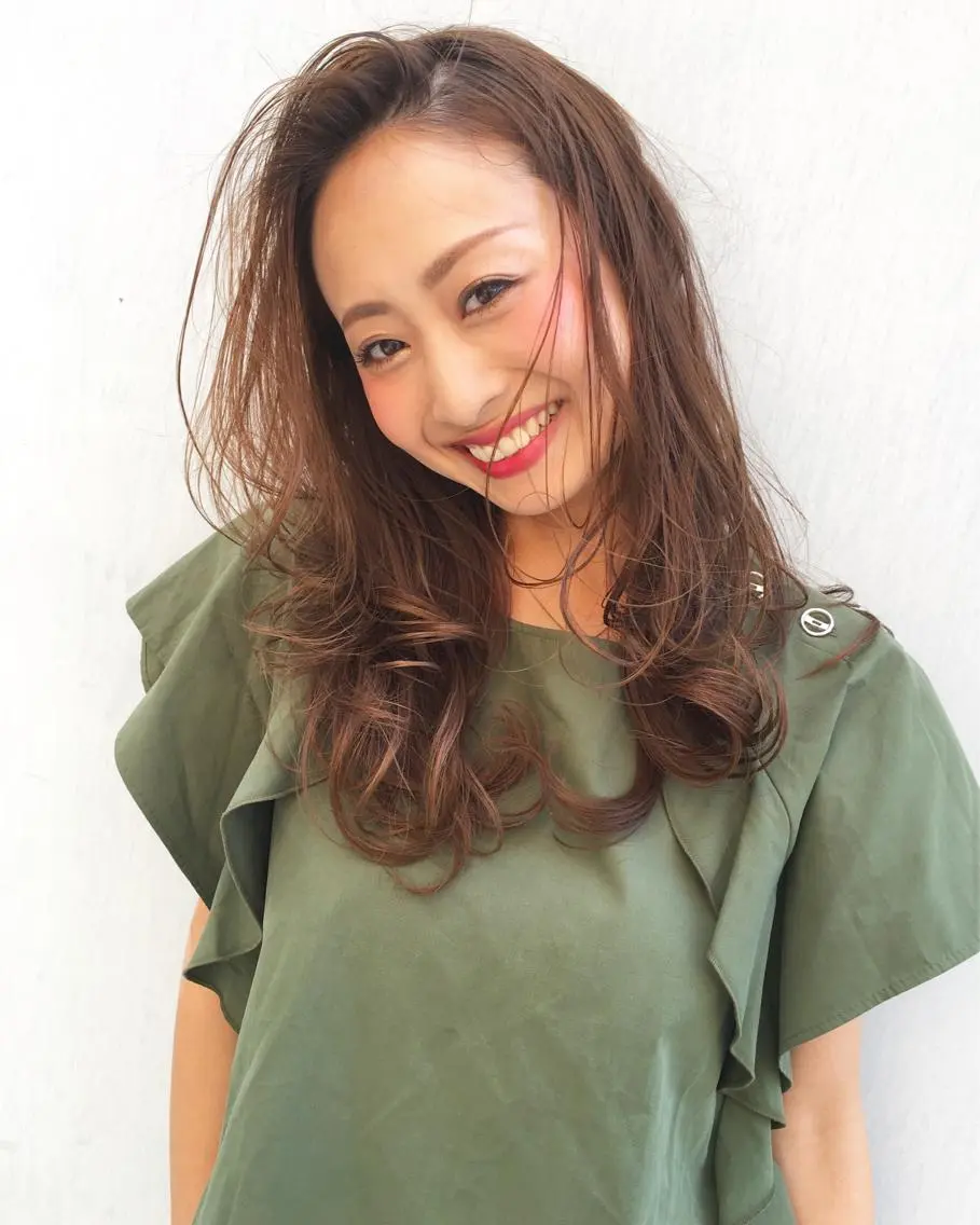 ロング カラー カット ヘアカラー トリートメント 奥秋 理紗　sai xのヘアスタイル