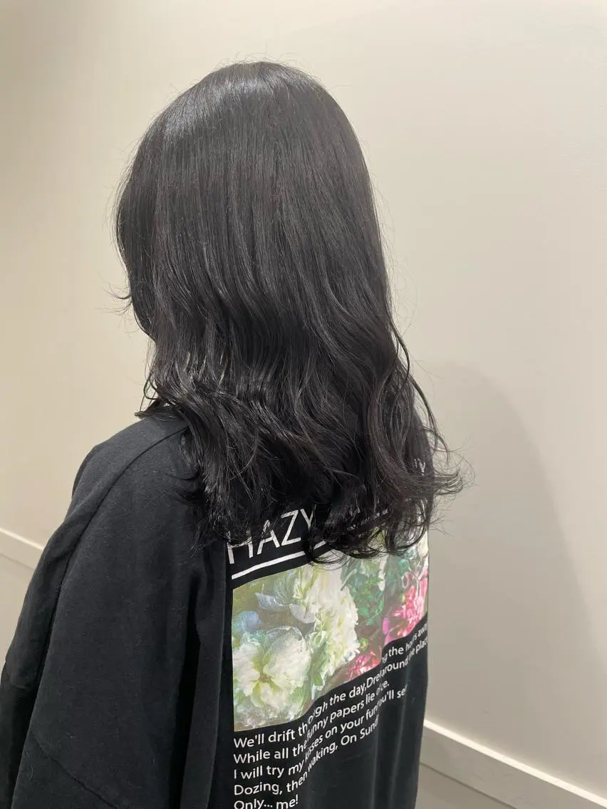 セミロング パーマ セミロングパーマ 韓国風ヘア カット パーマ トリートメント ヘアセット 髪質改善縮毛矯正,ブ リーチ縮毛矯正KEIのヘアスタイル