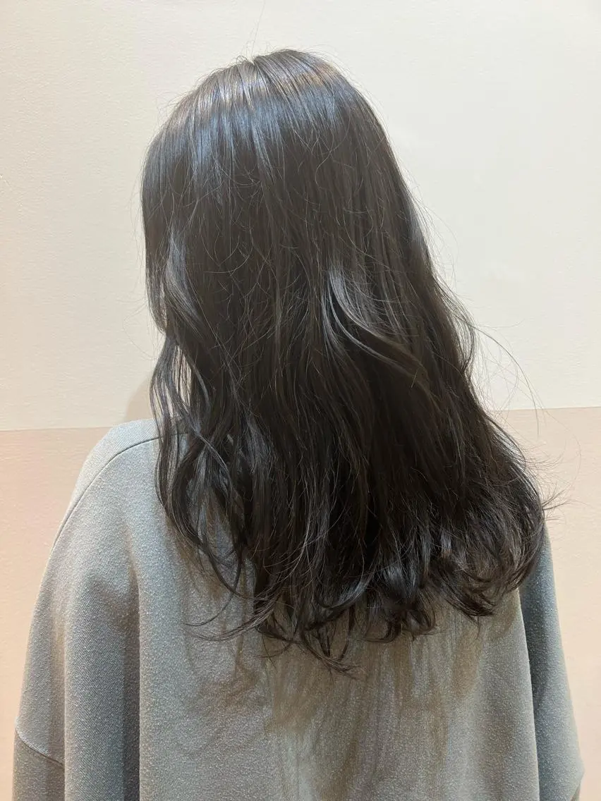 ミディアム アッシュ トリートメント 下山 大智のヘアスタイル