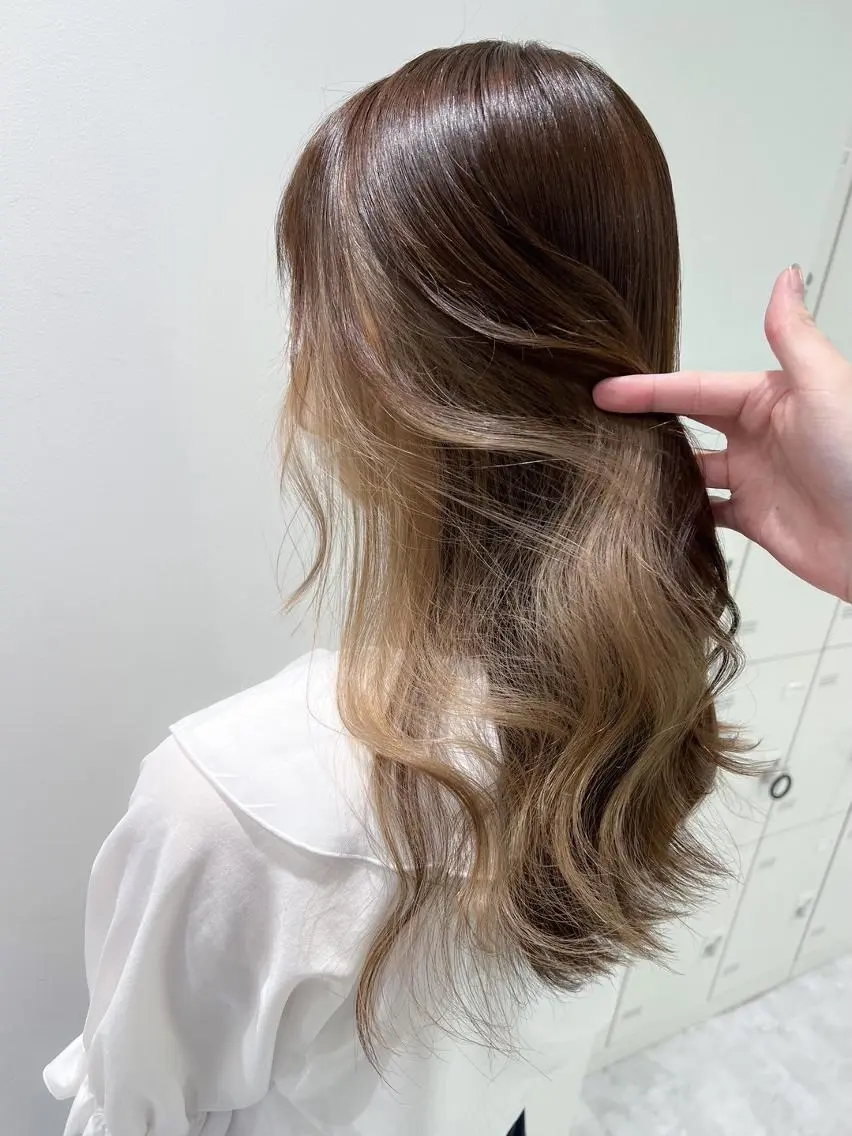 カラー ナチュラル可愛い◎ 推しカラー🤍池袋のヘアスタイル