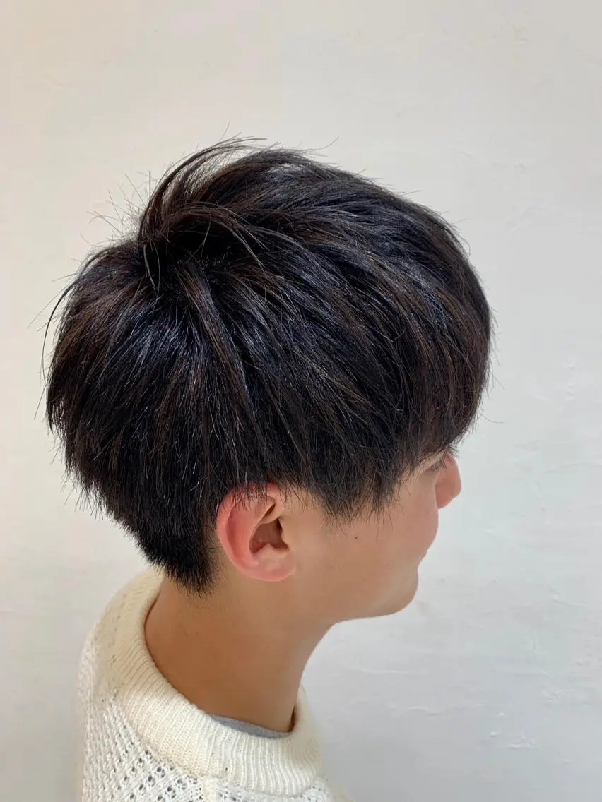 メンズ メンズハイライト 金澤 夏海のヘアスタイル