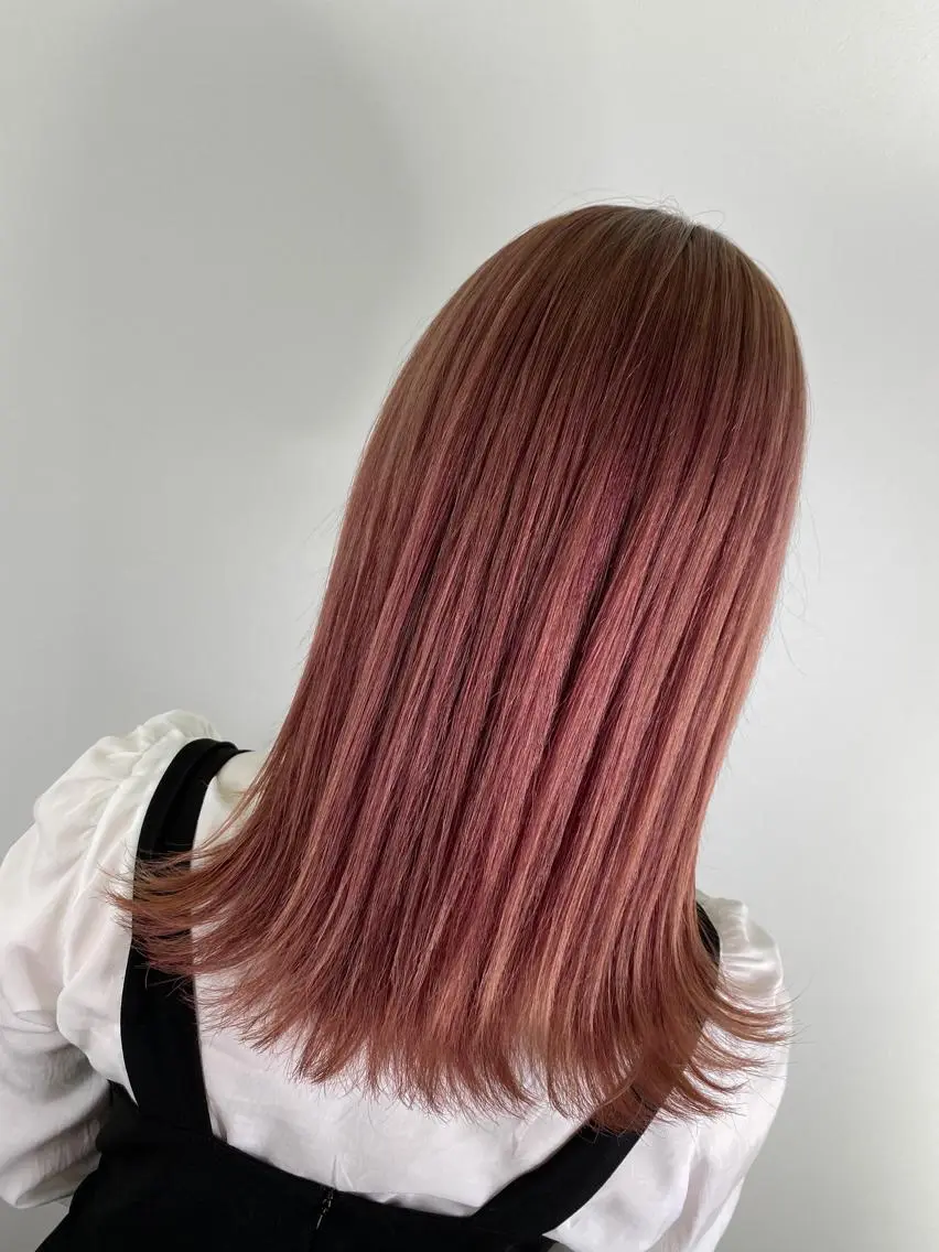 セミロング カラー ベージュカラー ピンクカラー ピンクベージュ ハイトーンヘア/ 島崎　タクミのヘアスタイル