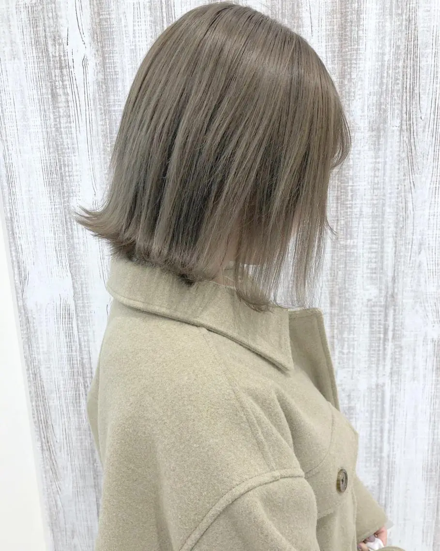 ショート カラー 横浜ブリーチムラ直し ハイトーン/ブリーチのヘアスタイル