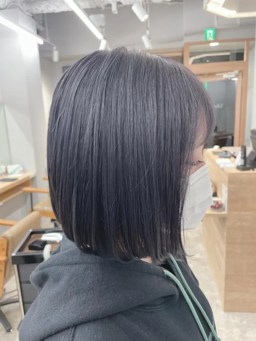ショート SAEKI【ior 】北千住店ブリーチのヘアスタイル