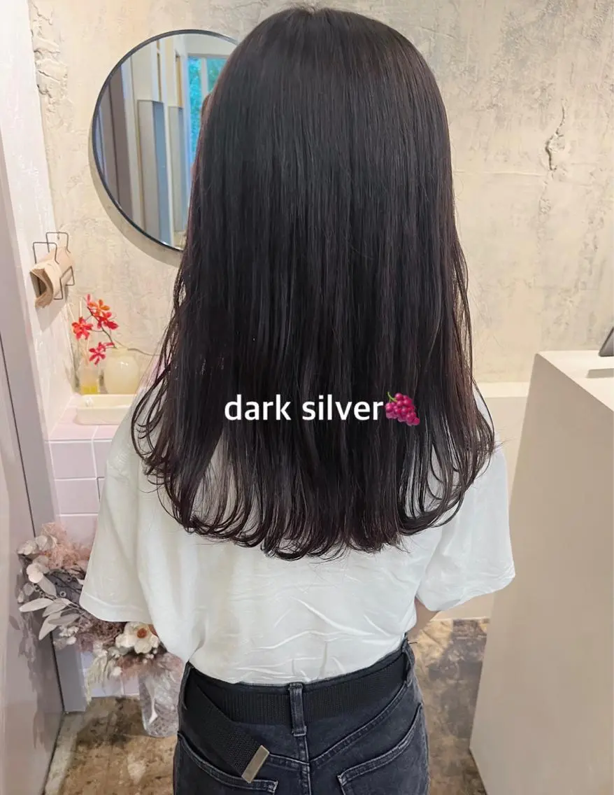 ロング パープルカラー 西山 紗耶香🪽 透明感カラー/ボブのヘアスタイル