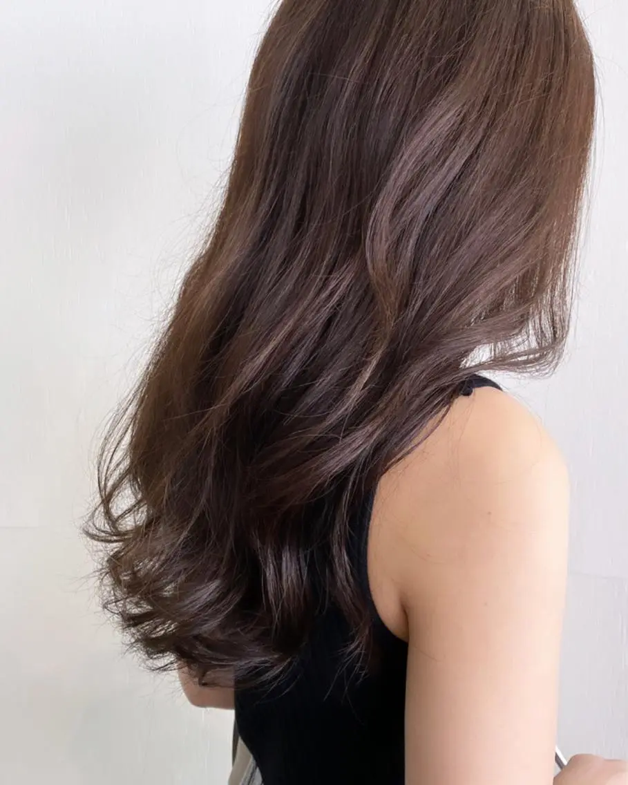 セミロング カラー イルミナカラー LOVESTOIKE 堂本のヘアスタイル