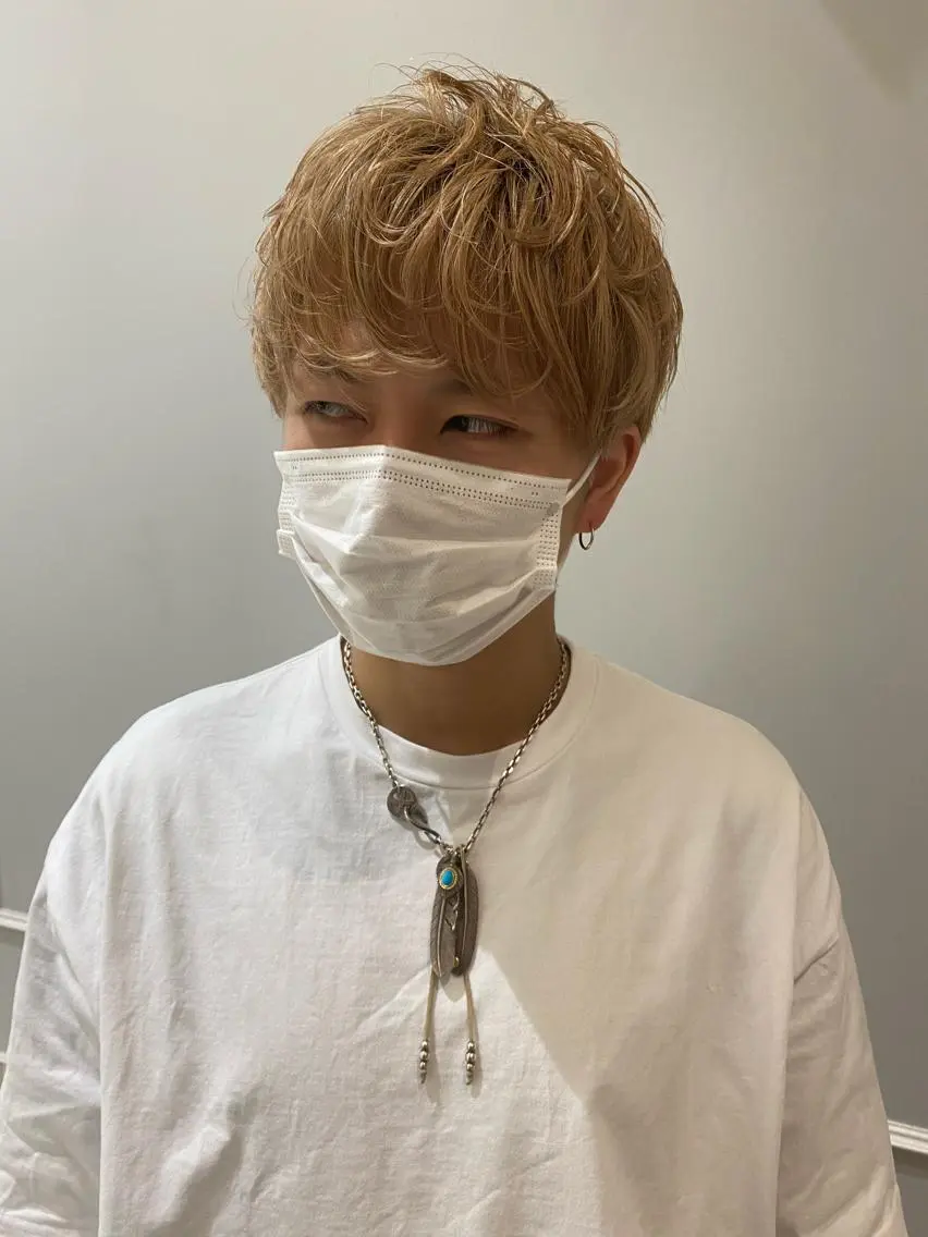 ショート 美髪矯正透明感カラー 江川 和輝のヘアスタイル