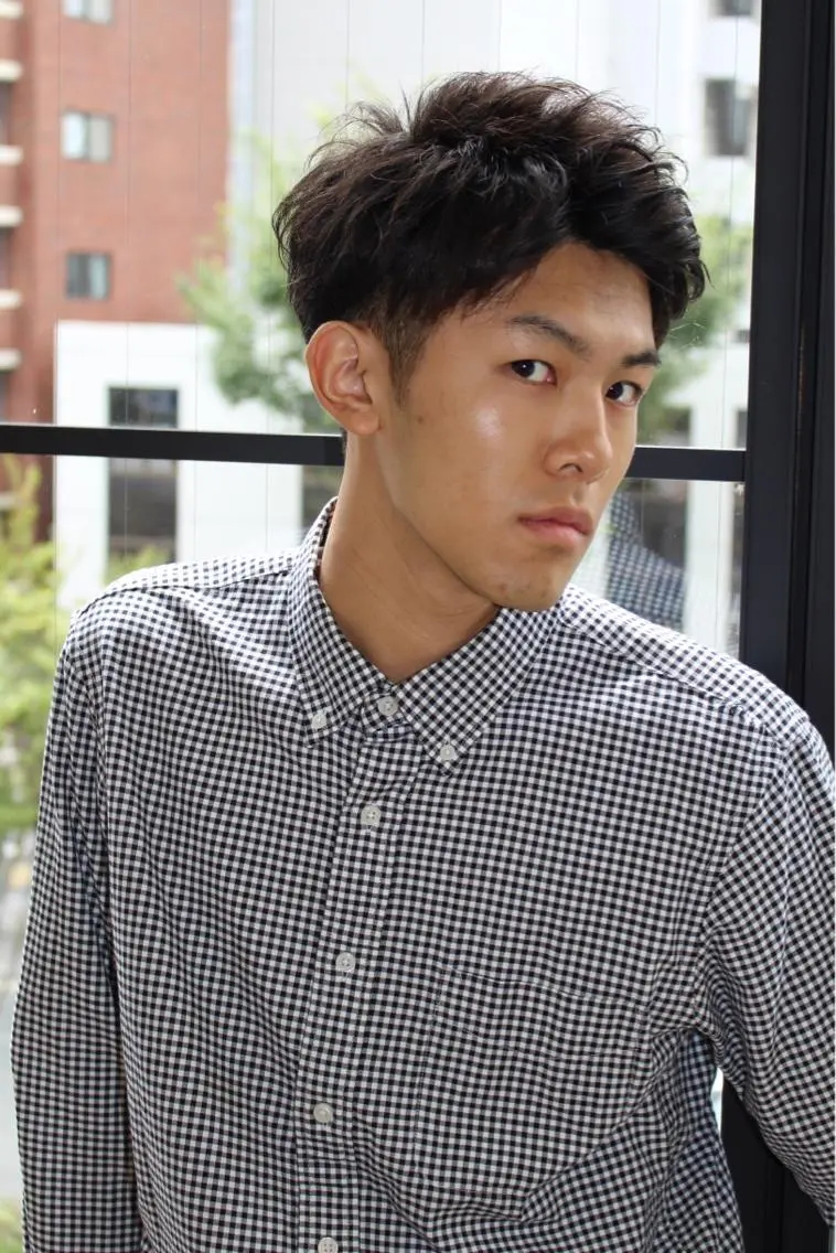 ショート パーマ メンズ メンズパーマ カット パーマ 吉岡 昌吾のヘアスタイル
