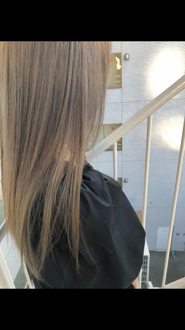 ロング 山本 芳喜のヘアスタイル