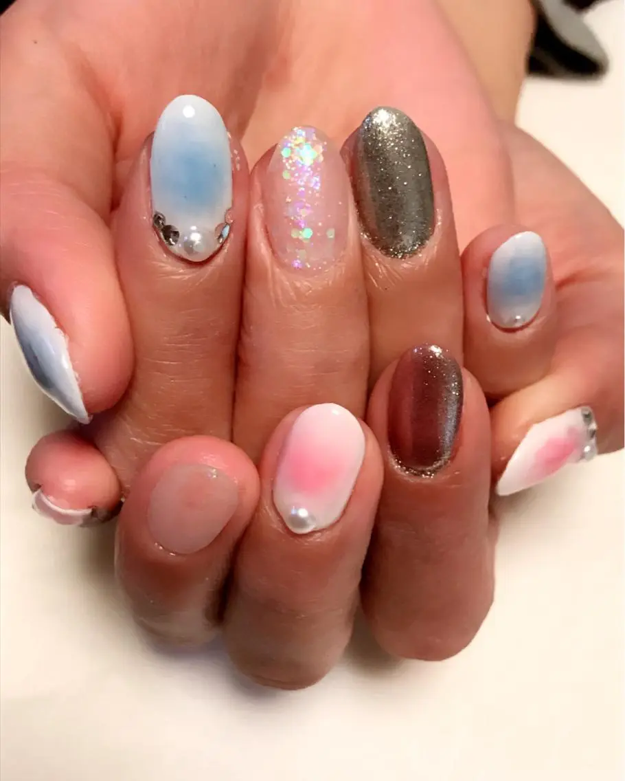 ネイル チークネイル Sunny side nailのネイルデザイン