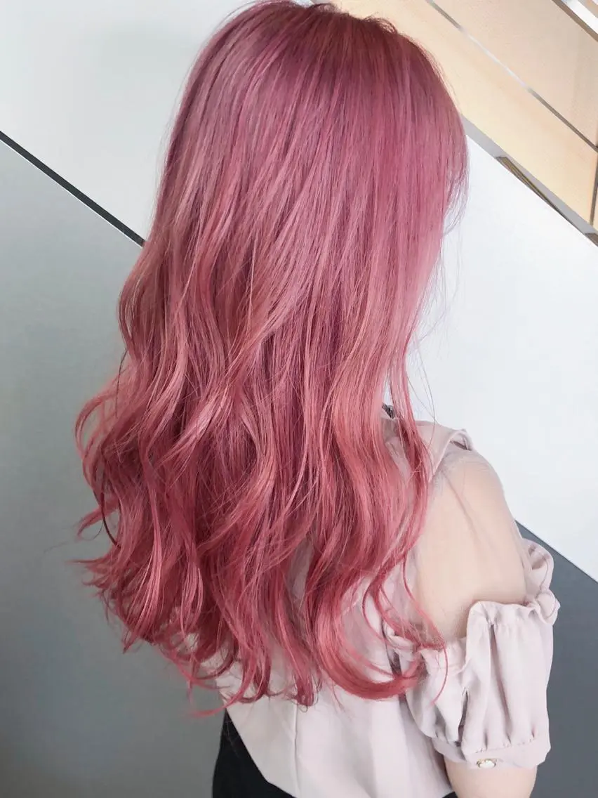 カラー 髪質改善N°rico 杉本怜美のヘアスタイル
