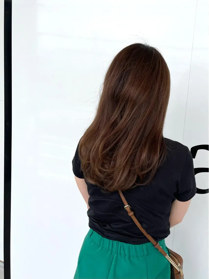 ミディアム カラー ヘアアレンジ バレイヤージュ デザインカラー ハイライトカラー 外国人風カラー ハイライト カット アンドウ ユウ/ レイヤーカット/韓国のヘアスタイル