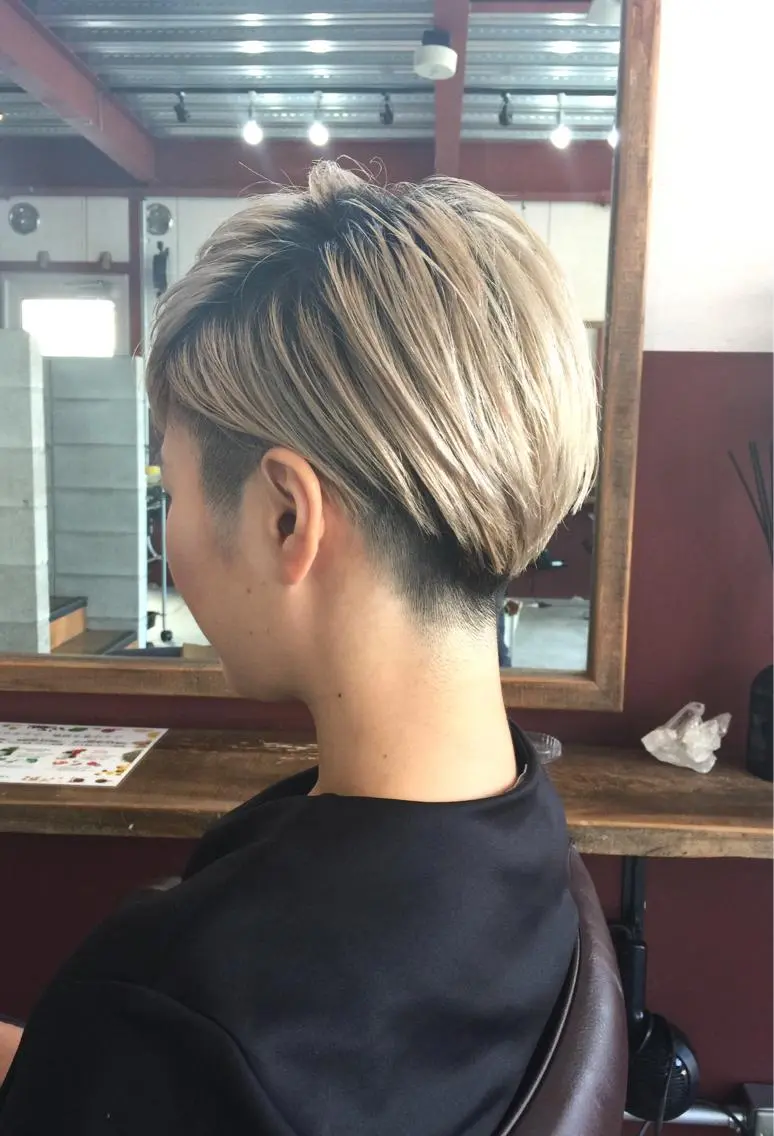 ショート 福地 礼奈のヘアスタイル