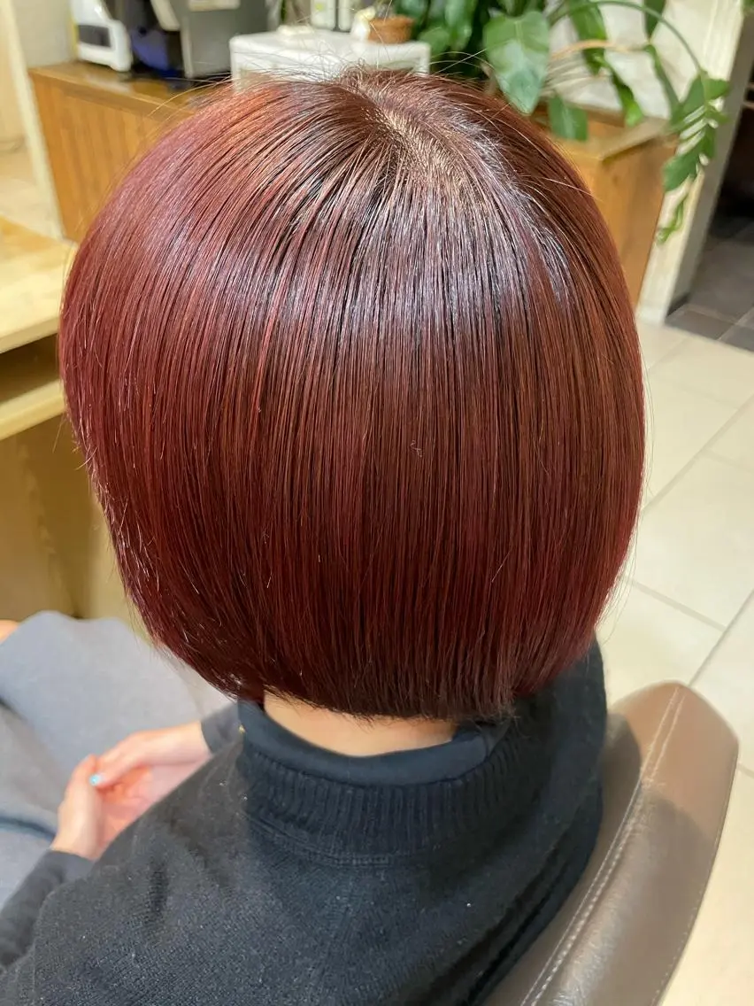 ショート カラー ヘアカラー トリートメント 鈴木 悠華のヘアスタイル