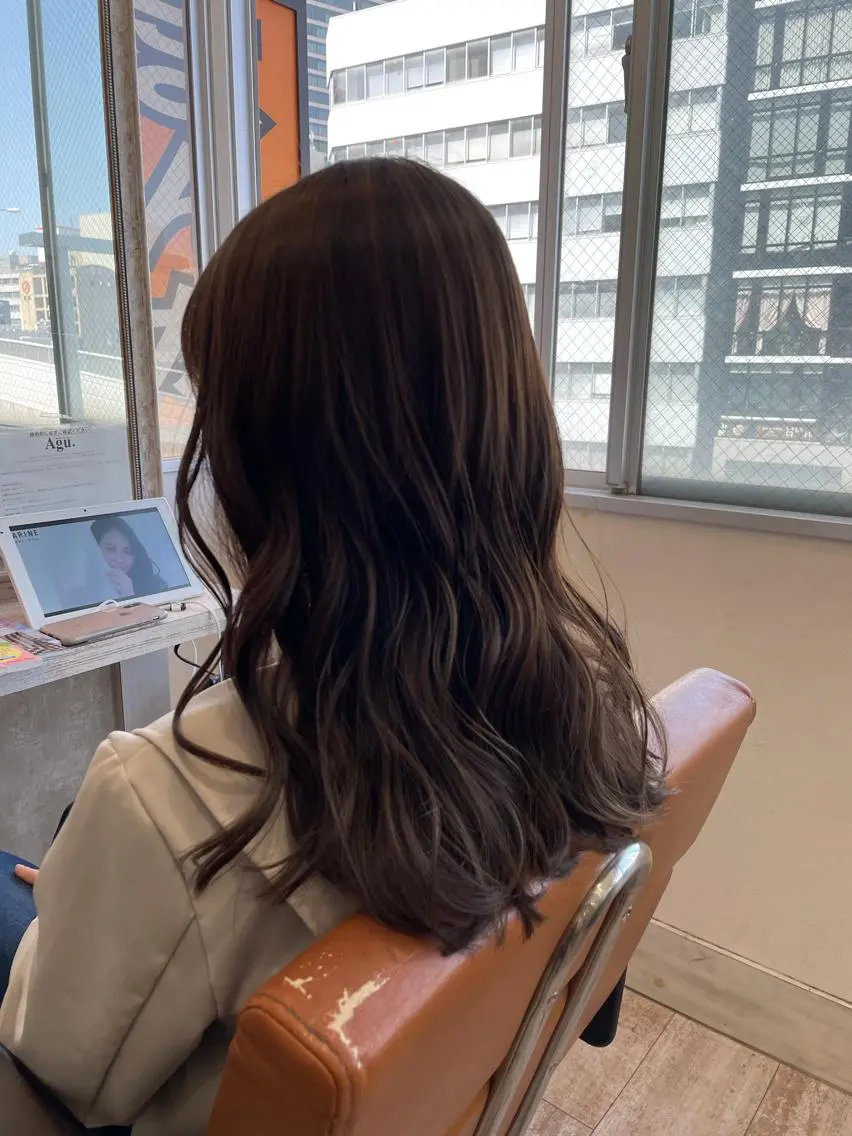 ロング カラー カット ヘアカラー 小顔/似合わせカット 杉山莉菜のヘアスタイル