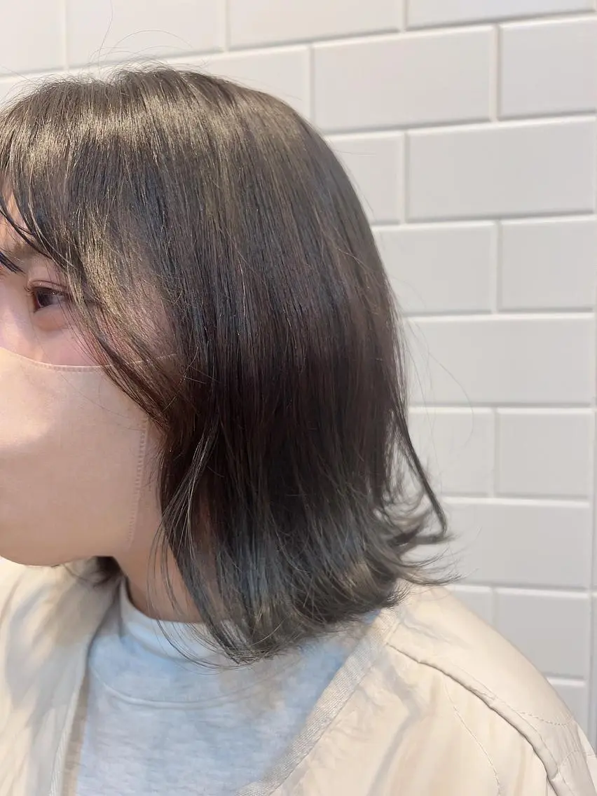 ミディアム カラー グレージュ オリーブグレージュ オリーブグレー 篠宮 杏珠のマツエク・マツパデザイン