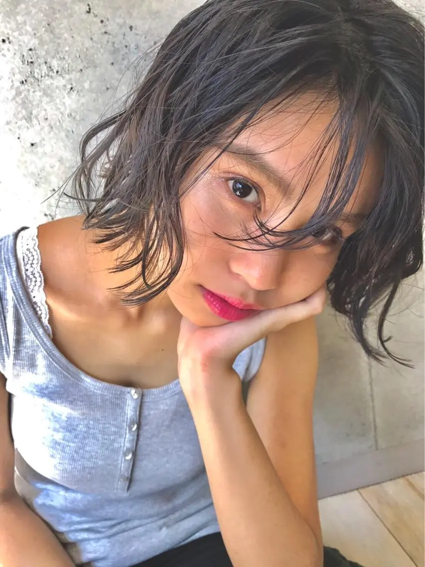 ショート カラー ショートヘア にった みずきのヘアスタイル