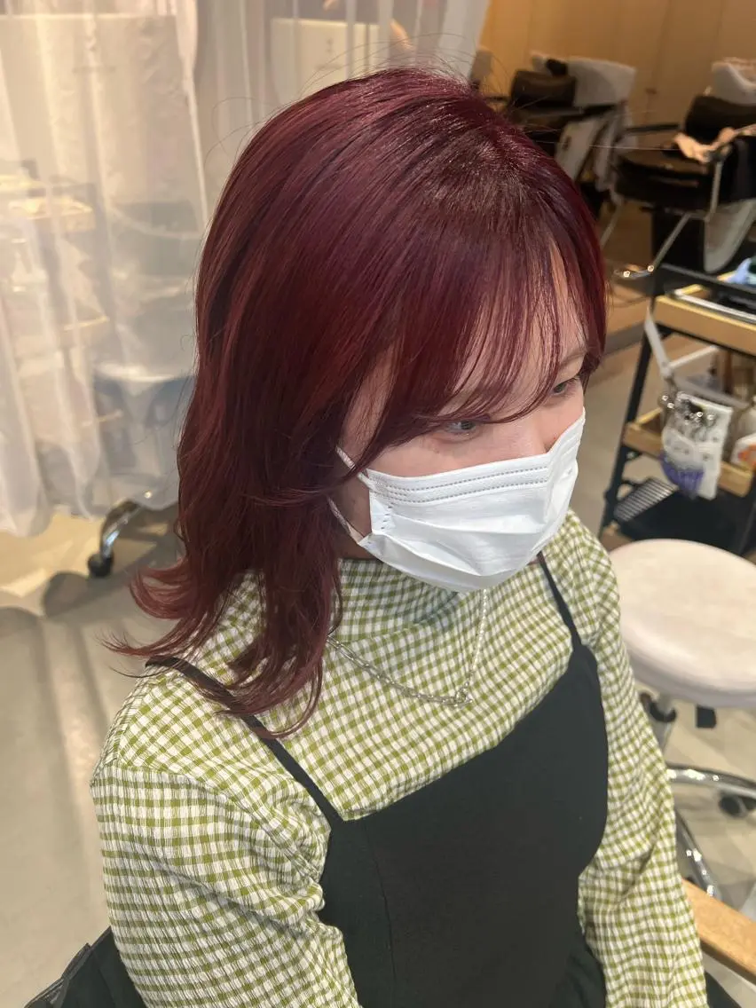 セミロング カラー ヘアアレンジ ブリーチ カット ヘアカラー トリートメント APREKO SAYAKAのヘアスタイル