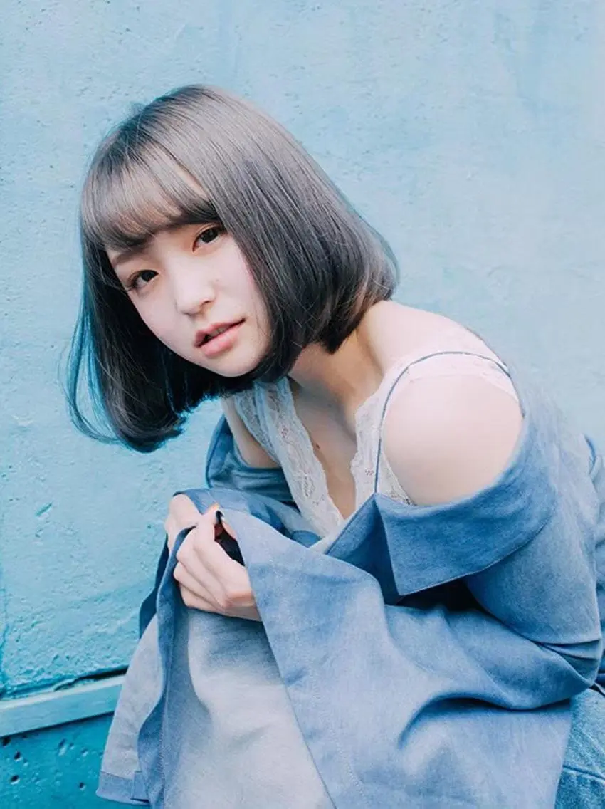 カラー ブリーチ 大島 千怜のヘアスタイル