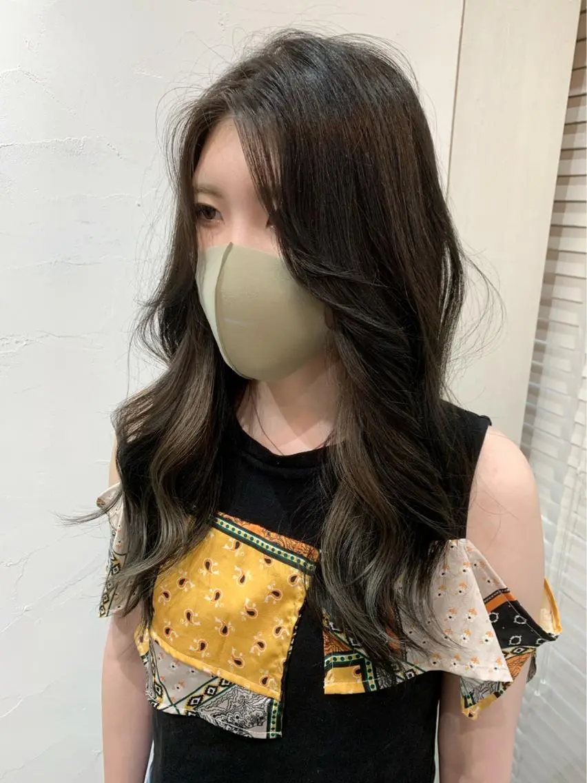 ロング ヘアカラー LITTLE _KATOのヘアスタイル