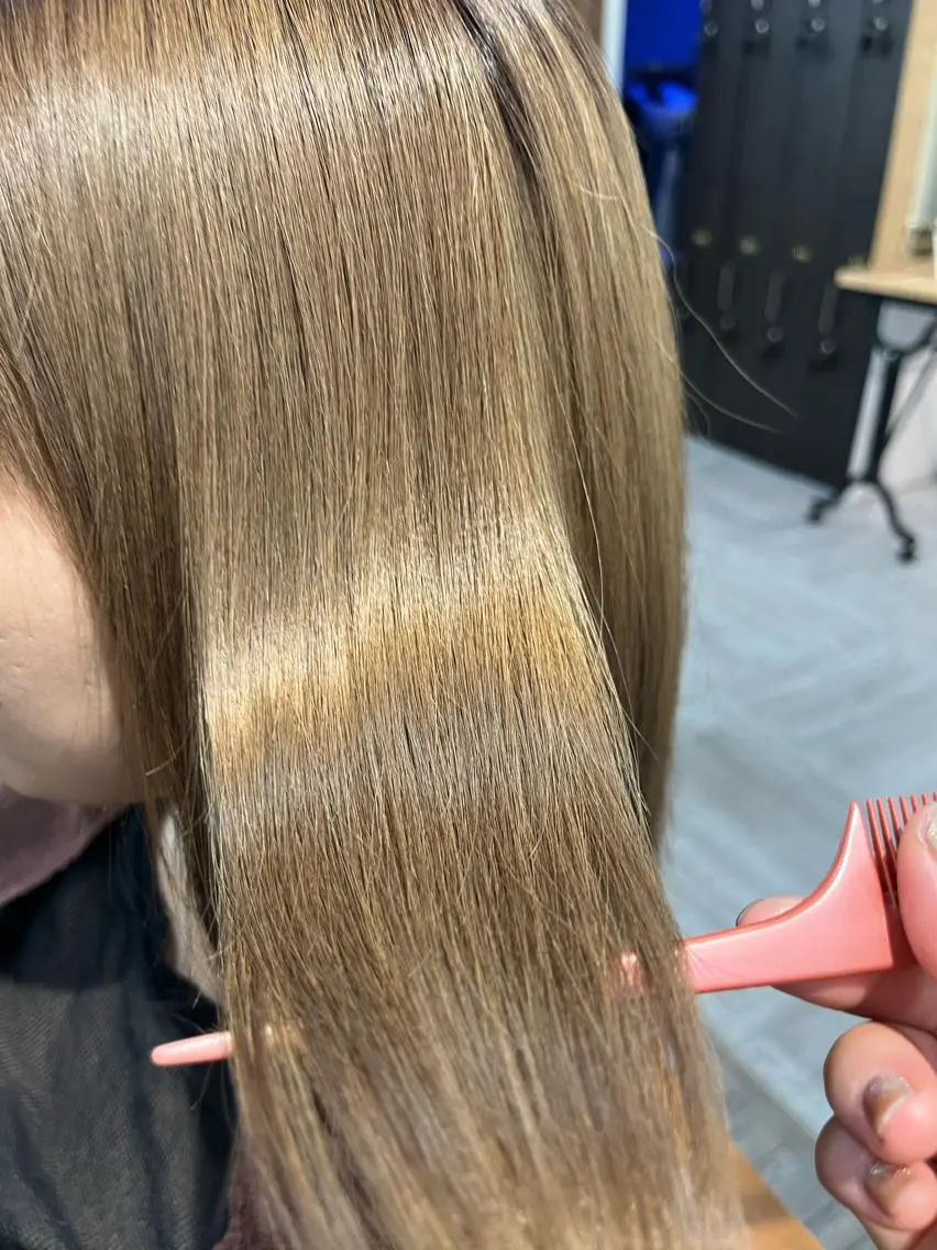 ミディアム トリートメント 🫧tomoka 透明感カラー🫧のヘアスタイル