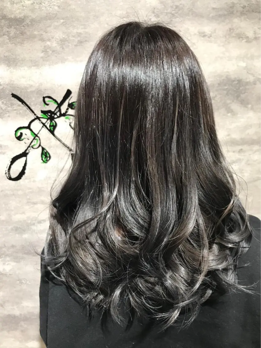 セミロング カラー ブルーカラー 🫟Blanco🫟 Color&Careのヘアスタイル