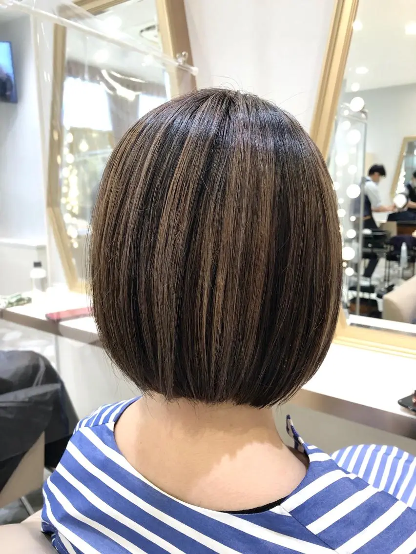 ショート ボブ ハイライト カット ヘアカラー 【髮質改善特化】 lic吉祥寺のヘアスタイル