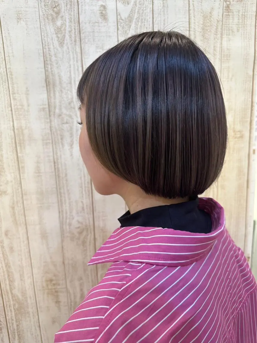 ショート カラー ゆめ ベージュカラーのヘアスタイル