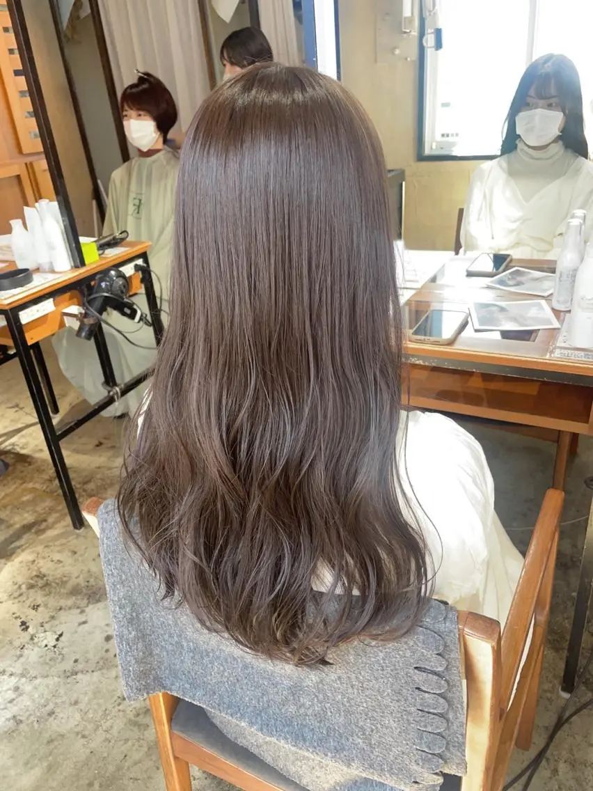 ロング カラー 梅田美容室 山崎海波のヘアスタイル