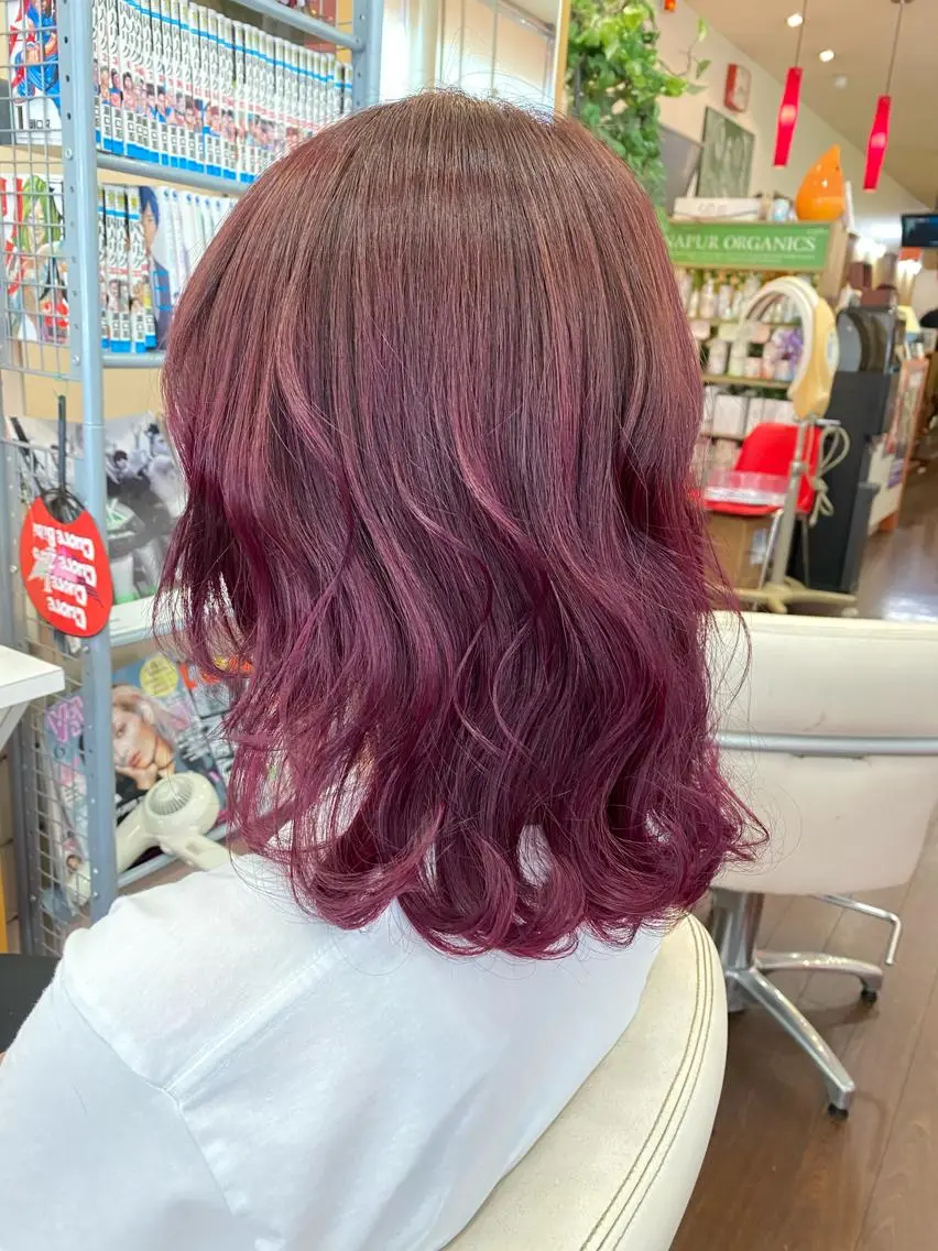 ミディアム ゆぴ☾‪/推しカラー /ハイトーンのヘアスタイル
