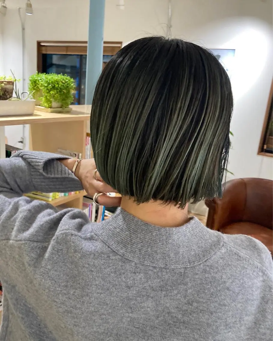 カラー 坂上 岳のヘアスタイル
