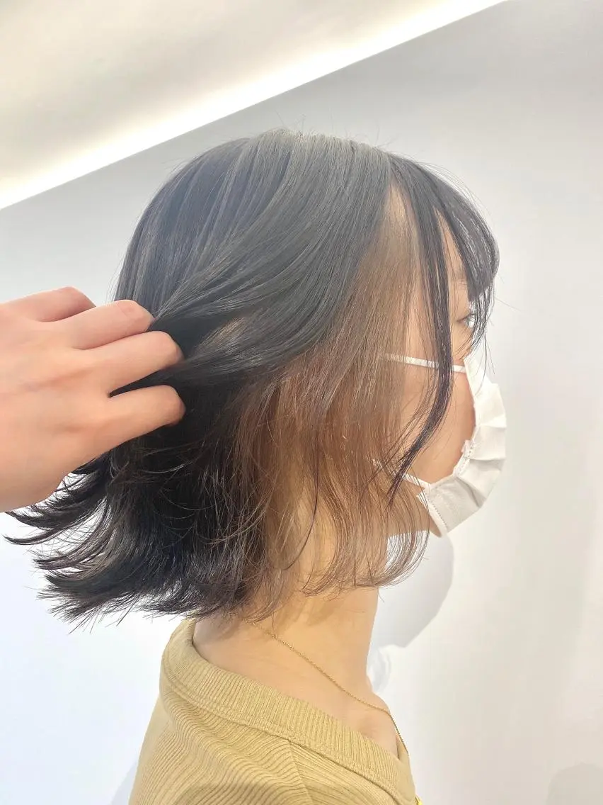 カラー 黒髪 ブリーチ ブルーカラー ブルーブラック グレージュ 🫧カラー&エクステ 専門🤍松下🫧のヘアスタイル