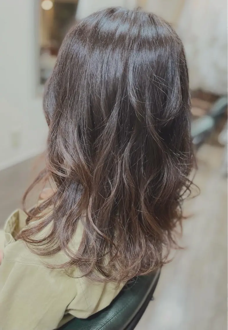 カラー 昼田 羅々のヘアスタイル