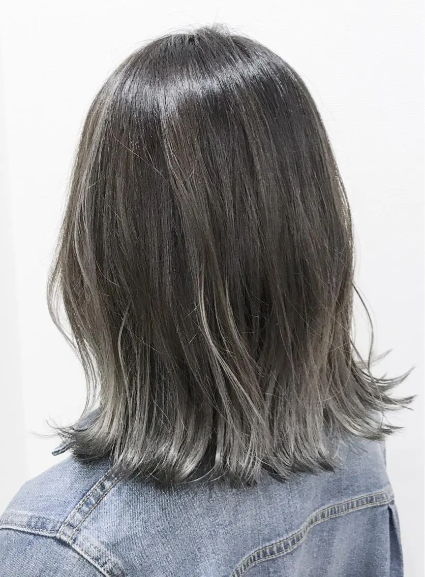 ミディアム ヘアカラー 常山 篤志のヘアスタイル