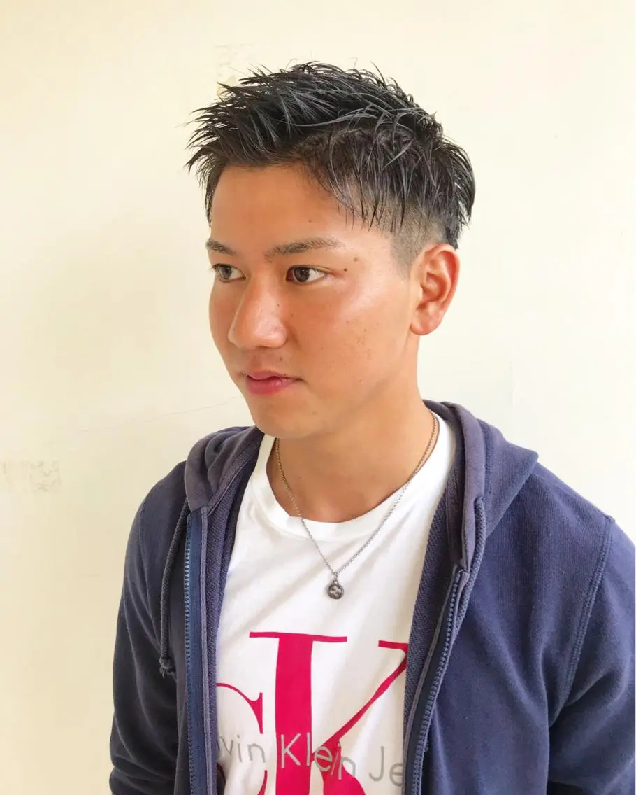 メンズ アップバング ツーブロック 🟦横浜駅メンズパー マ｜小上馬淳司🟦のヘアスタイル