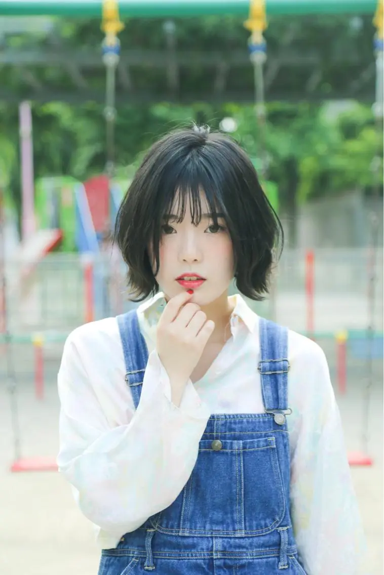 ミディアム TAI透明カラー 柔らかい縮毛矯正のヘアスタイル