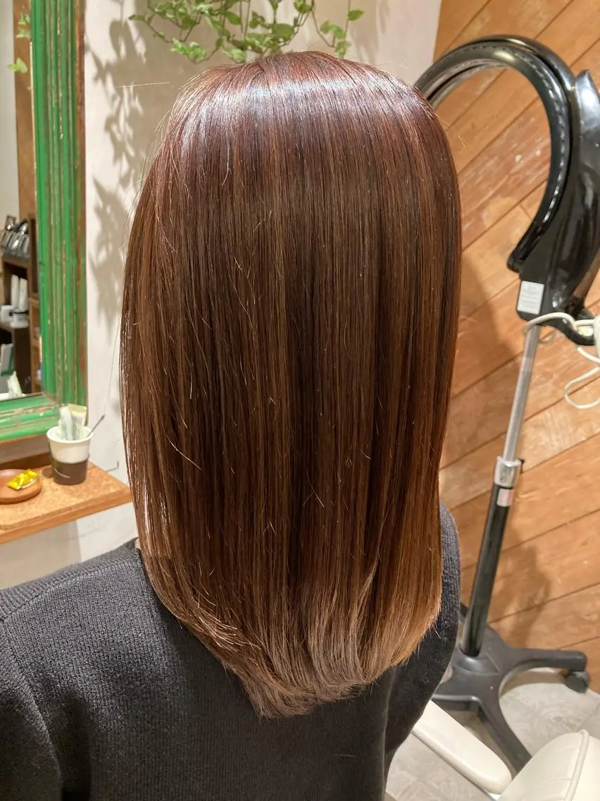 セミロング 大方 いくみのヘアスタイル