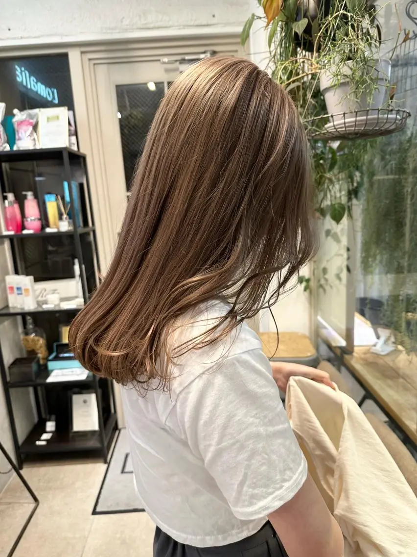 セミロング カラー ブリーチ ブリーチなしカラー 縮毛/透明感カラー Mariamu🫧のヘアスタイル