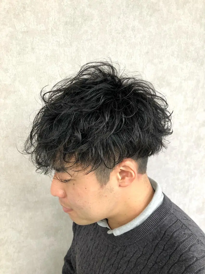 パーマ メンズ カット トリートメント ショート、韓国メンズ ヘアのかつらぎのヘアスタイル