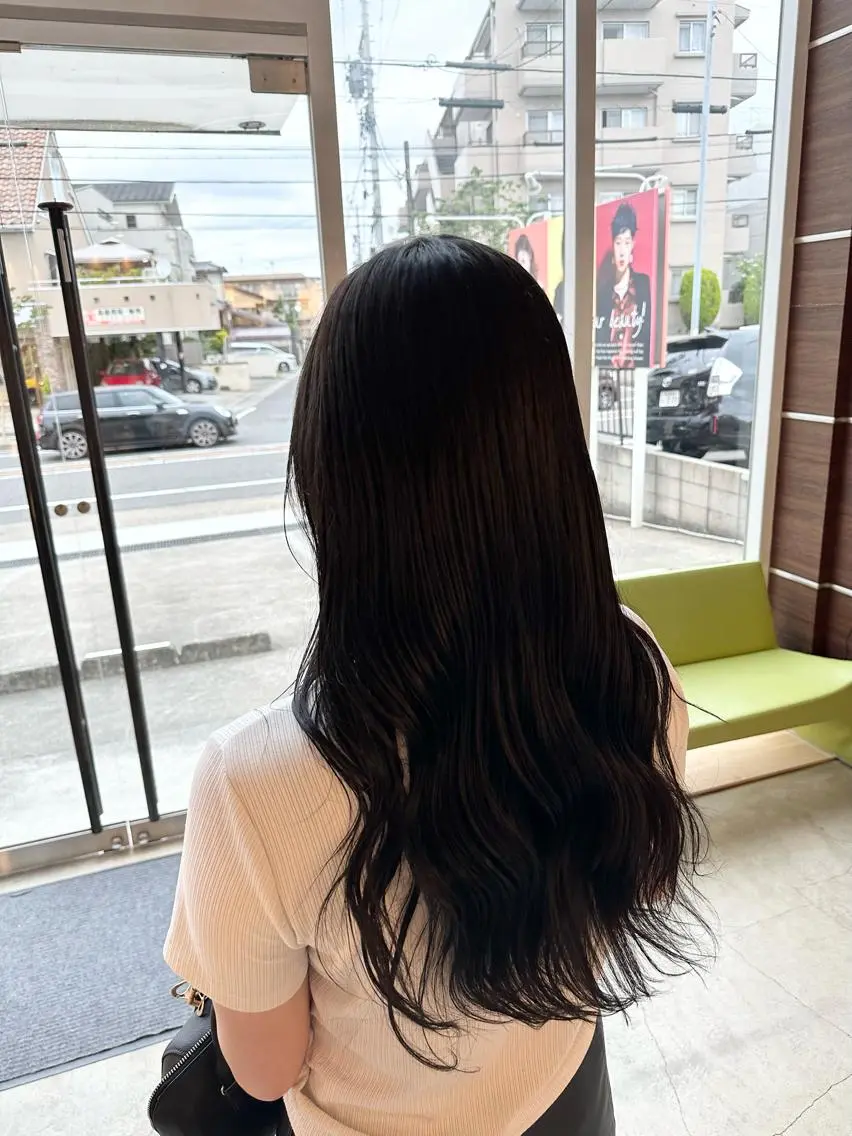 ロング カラー 透明感カラー 金丸 尚五のヘアスタイル