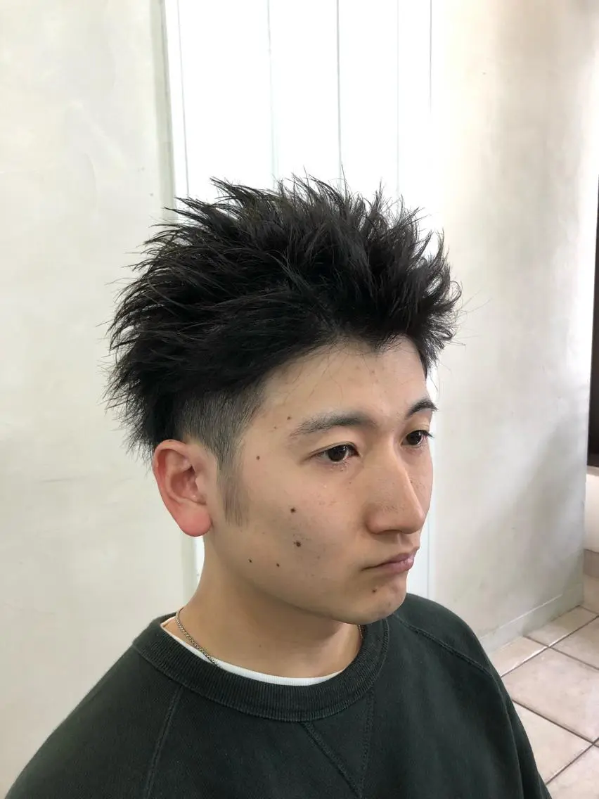 メンズ カット ヘッドスパ カ レラのヘアスタイル