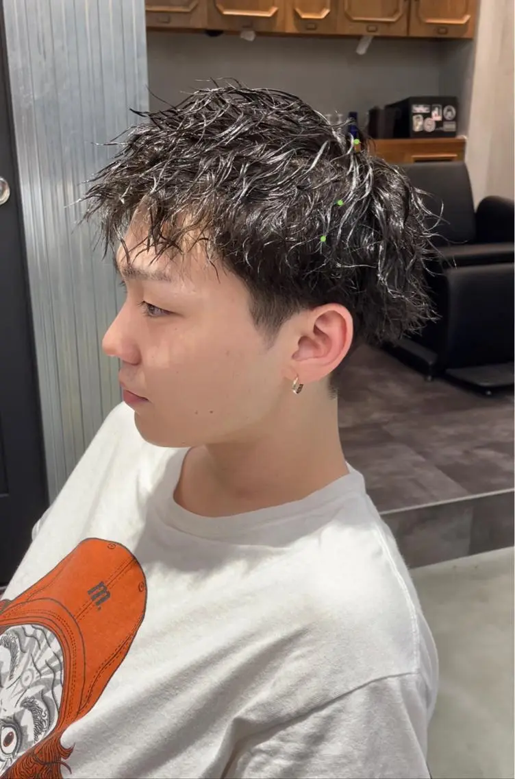 パーマ メンズ メンズパーマ メンズツイストパーマ ツイストパーマ メンズパーマ特化型 🔥URITAのヘアスタイル